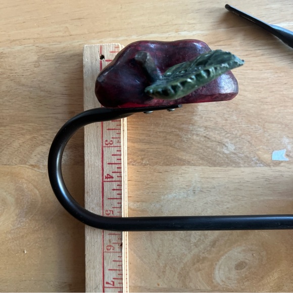 Decorative Apple Curtain Tiebacks - Picture 12 of 14